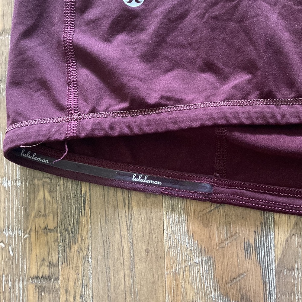 Lululemon Tank (Size 6) - Picture 9 of 9